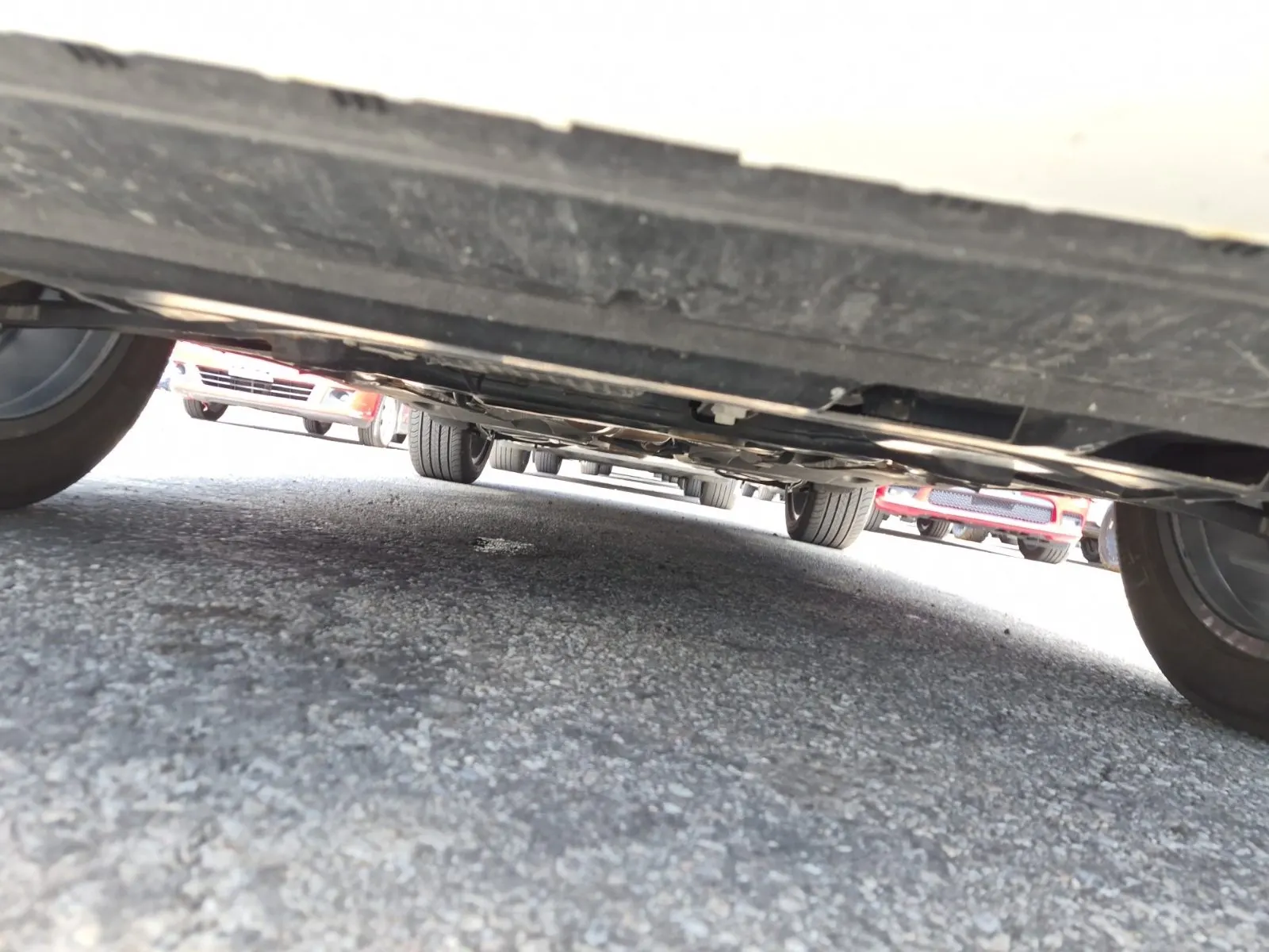 Undercarriage - Front Photo
