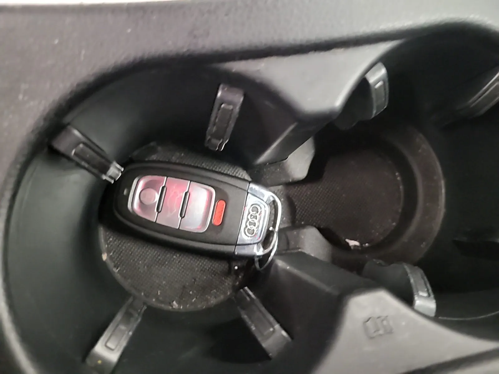 Keys/Fobs/Manual Photo