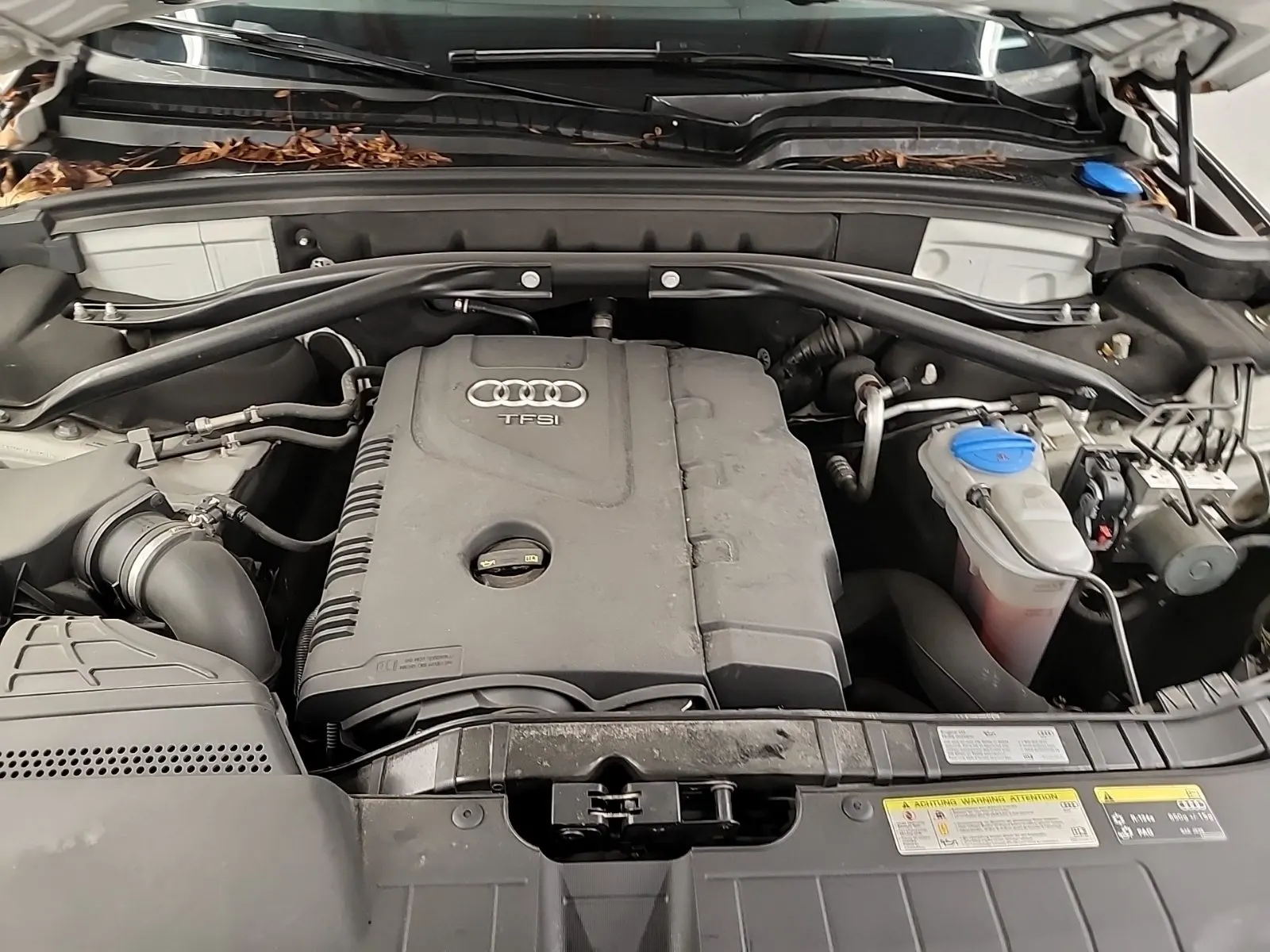 Engine Photo