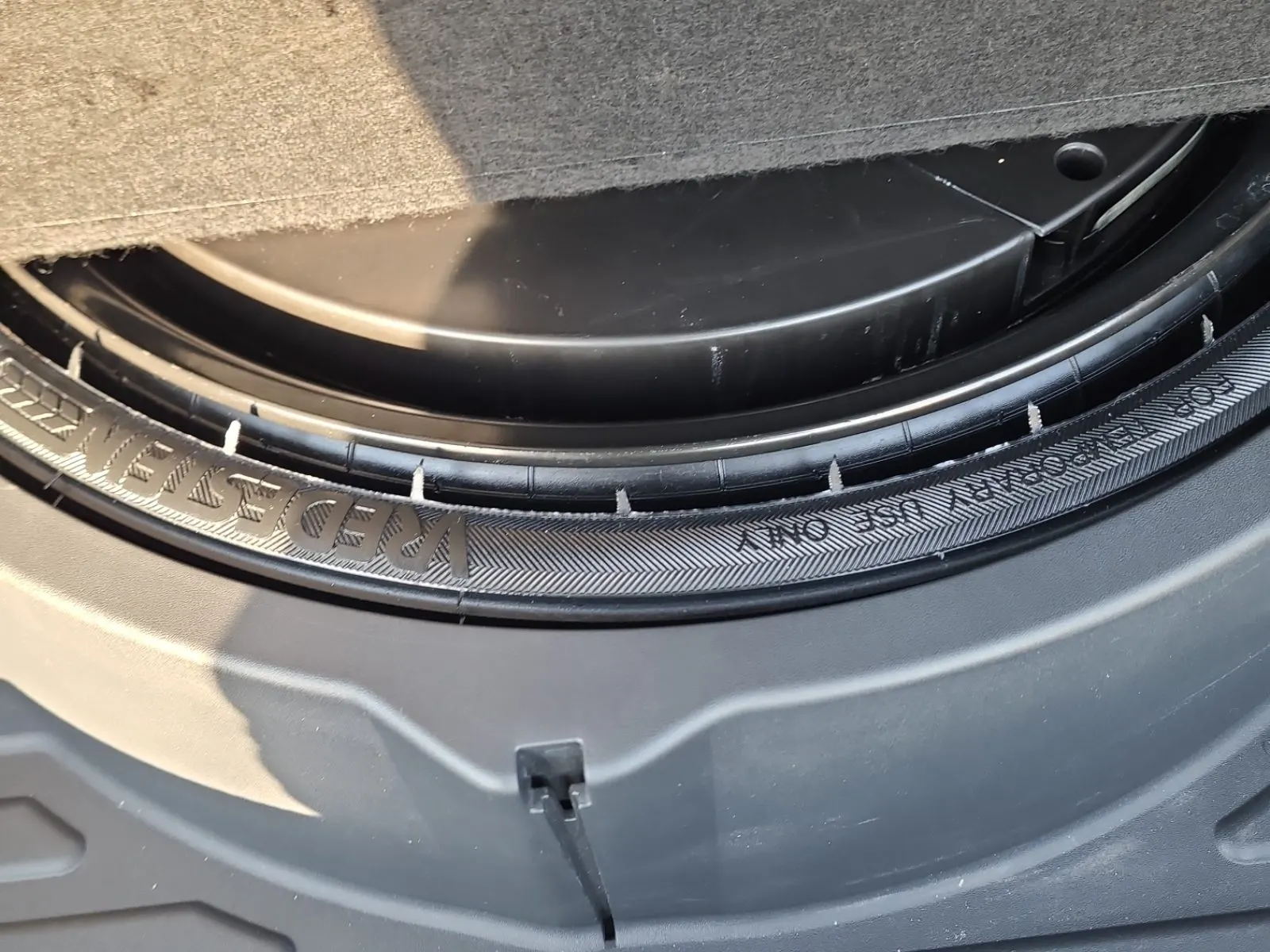 Spare Tire & Wheel Photo