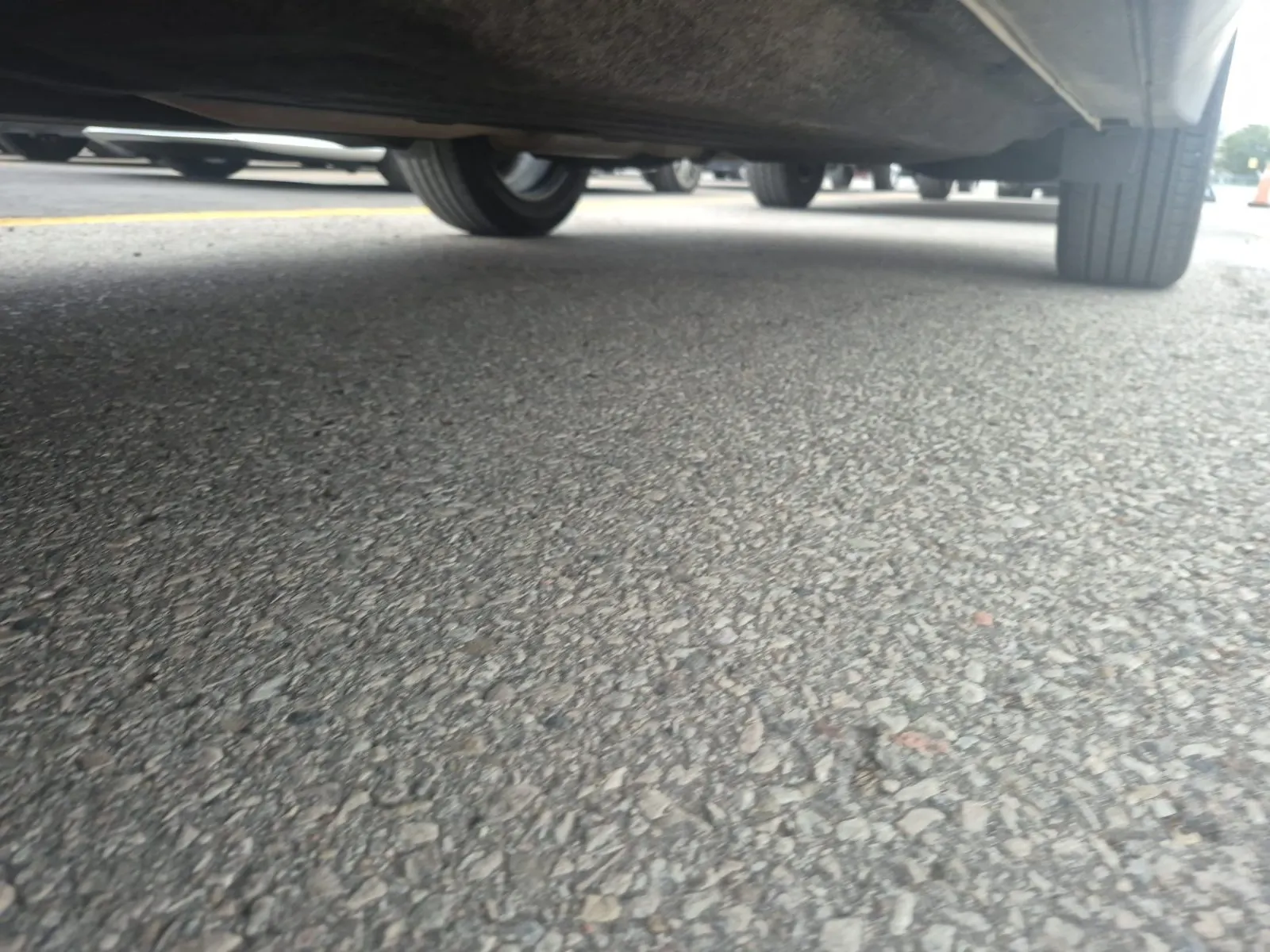 Undercarriage - Driver Photo