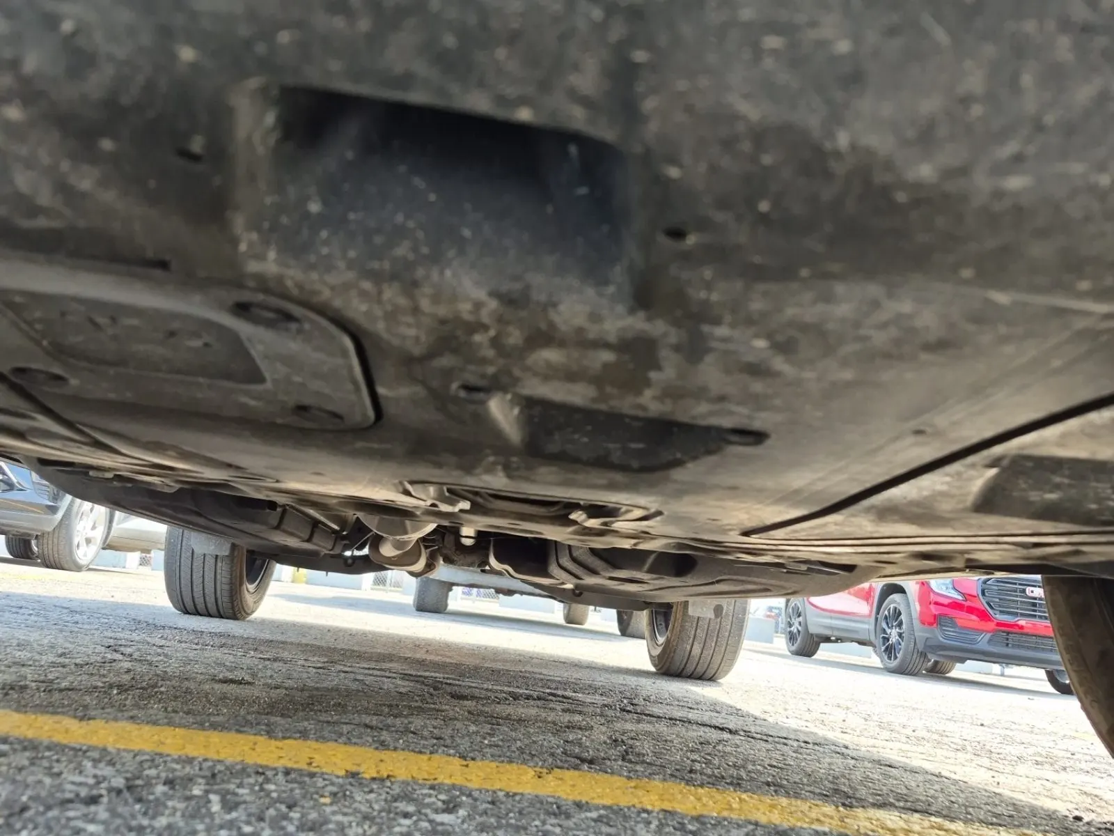 Undercarriage - Front Photo