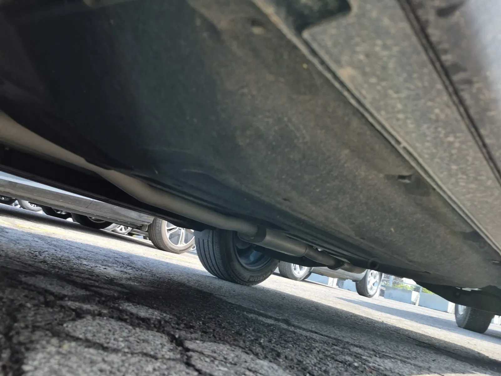 Undercarriage - Driver Photo