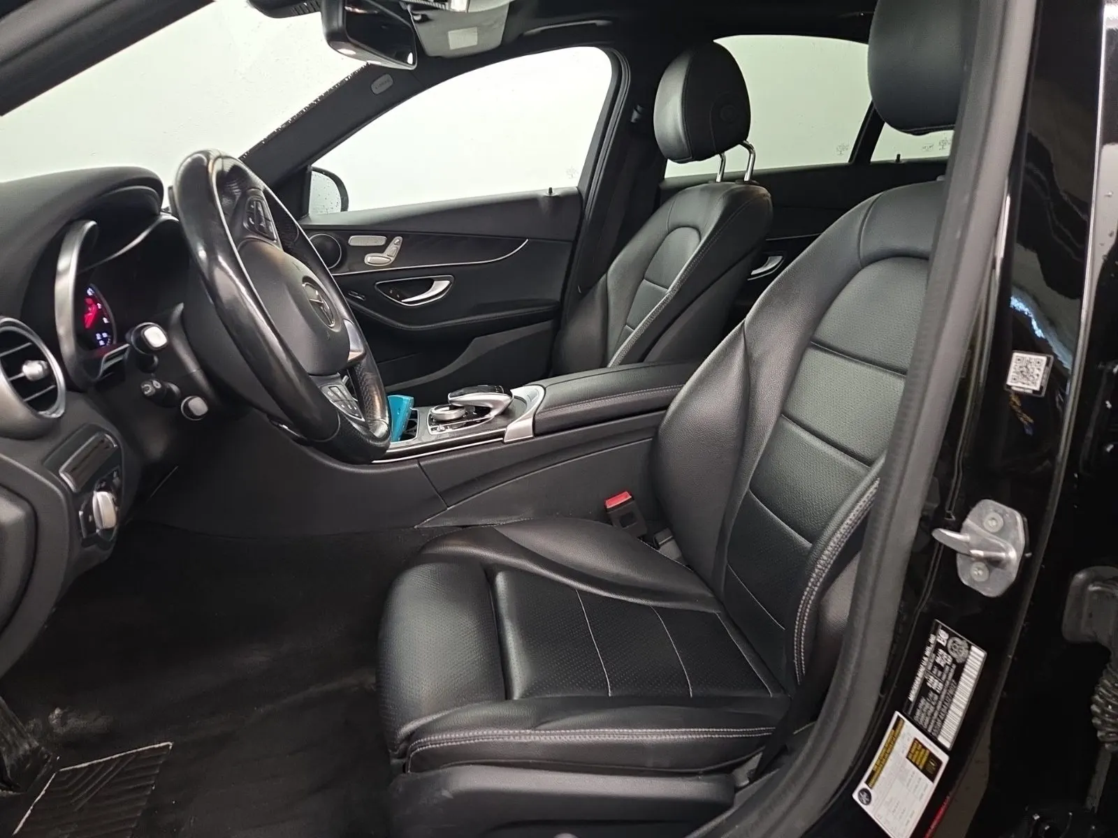 Front Interior Photo