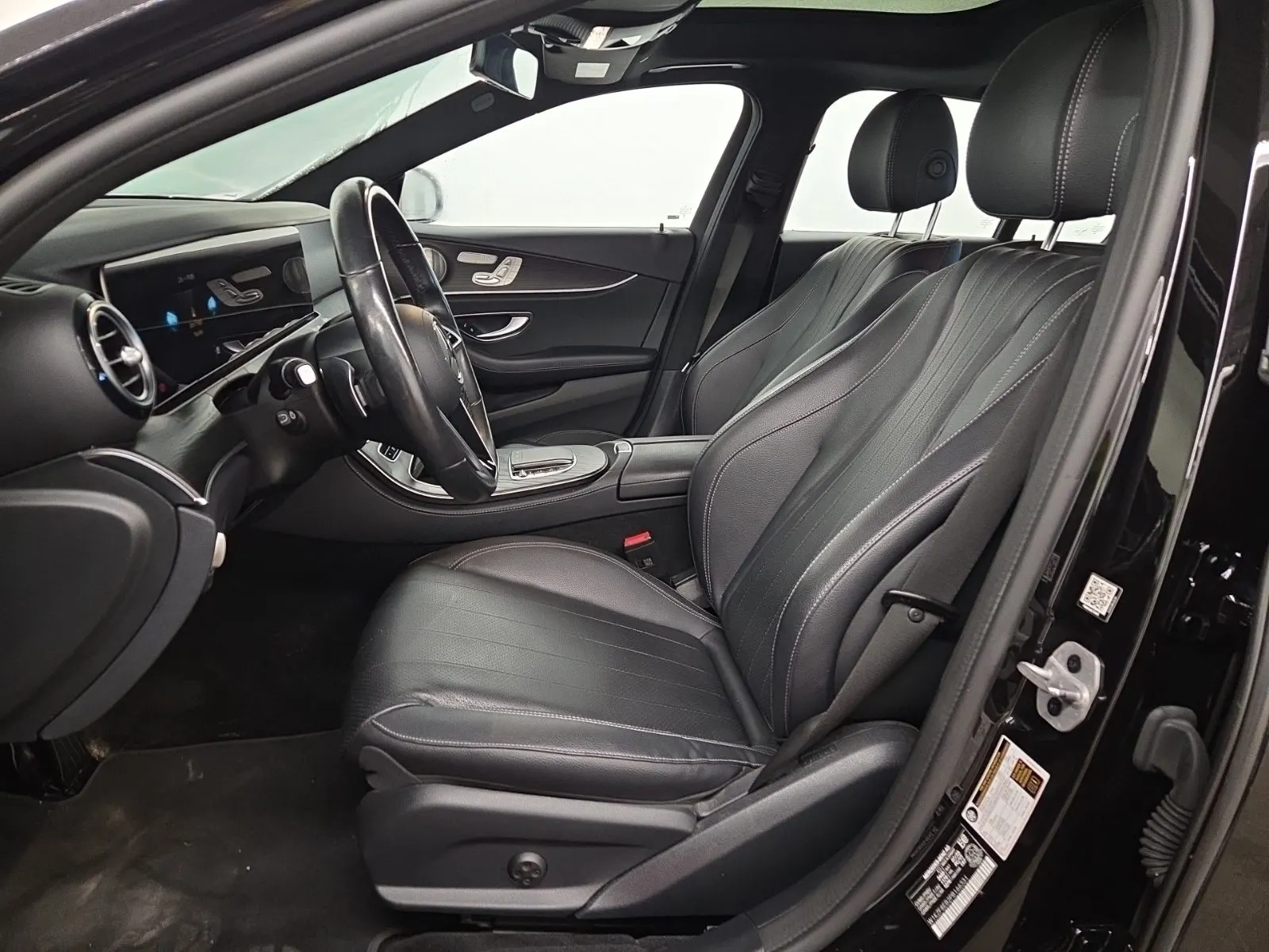 Front Interior Photo