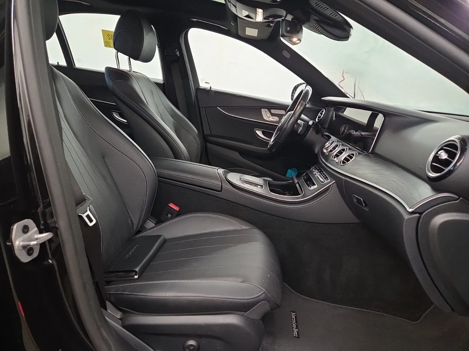 Right Side Interior Photo