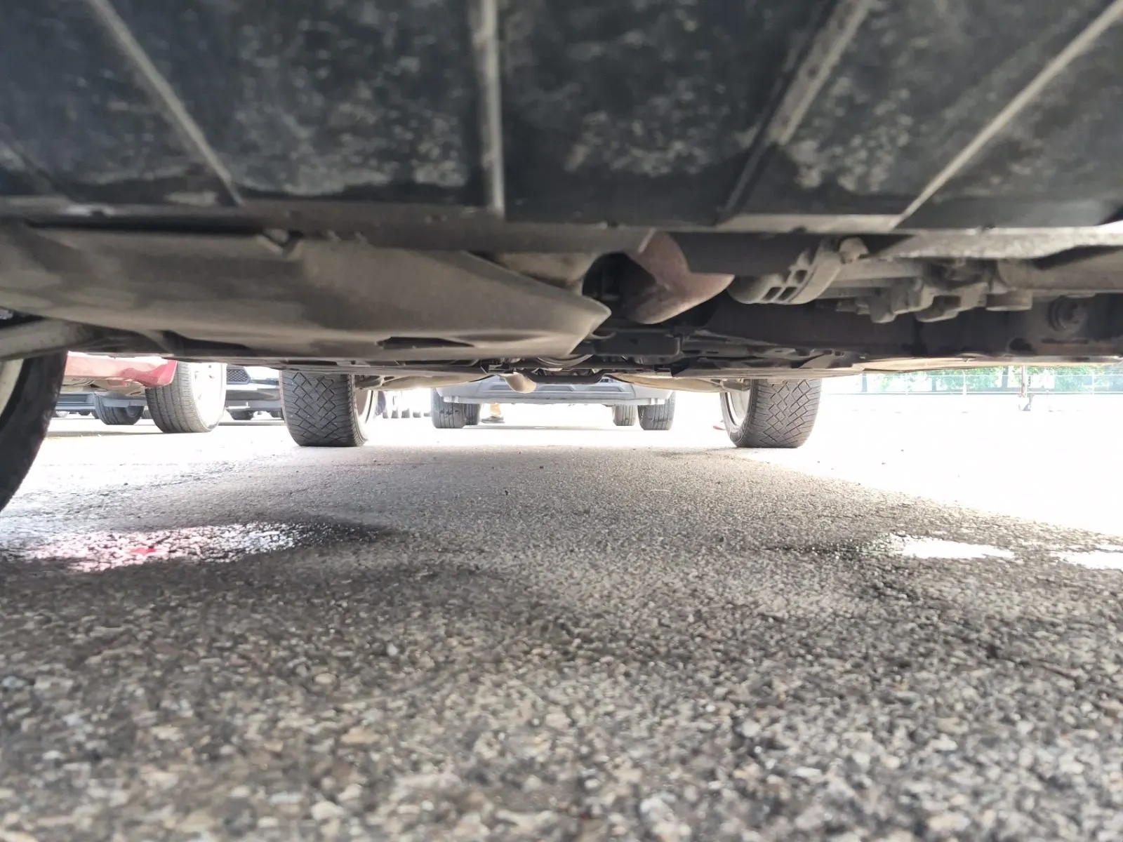 Undercarriage - Front Photo