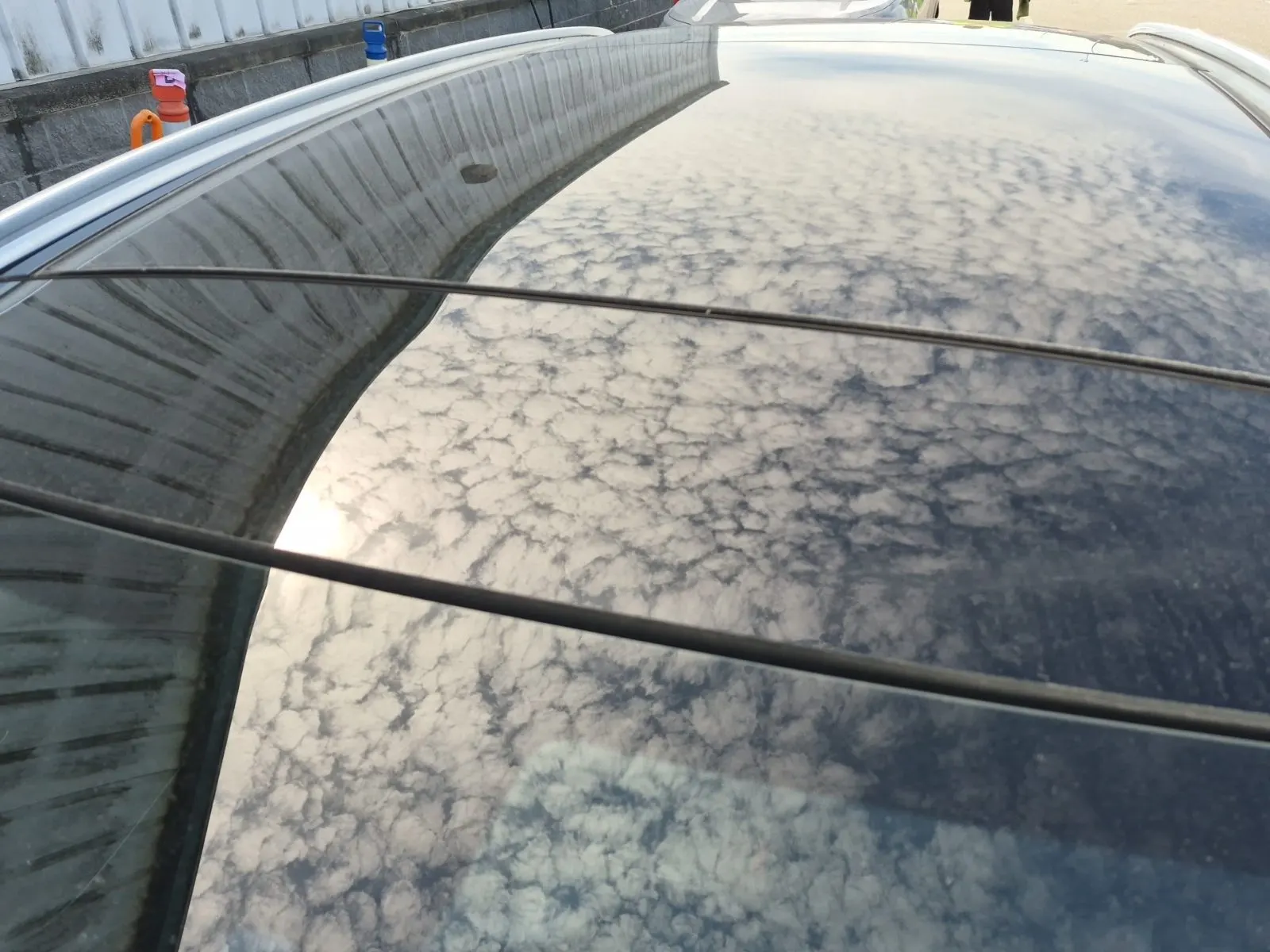 Exterior Roof Photo