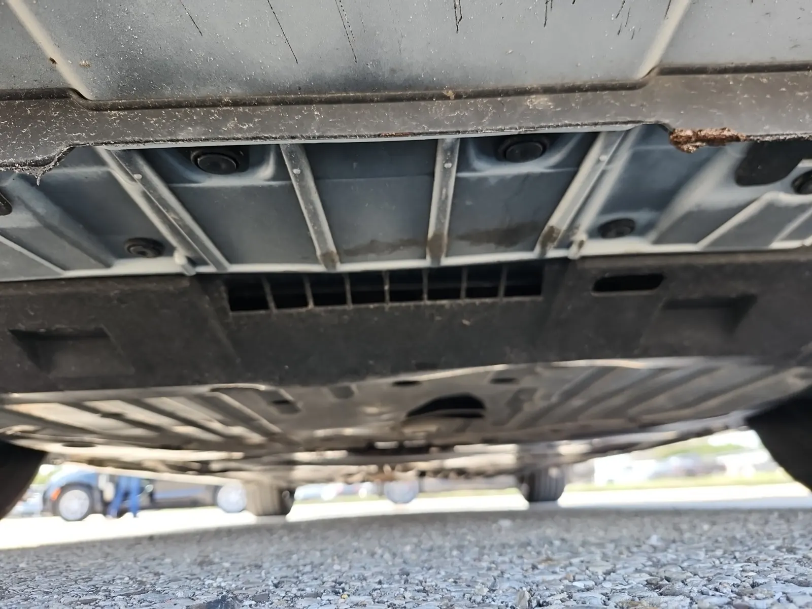 Undercarriage - Front Photo