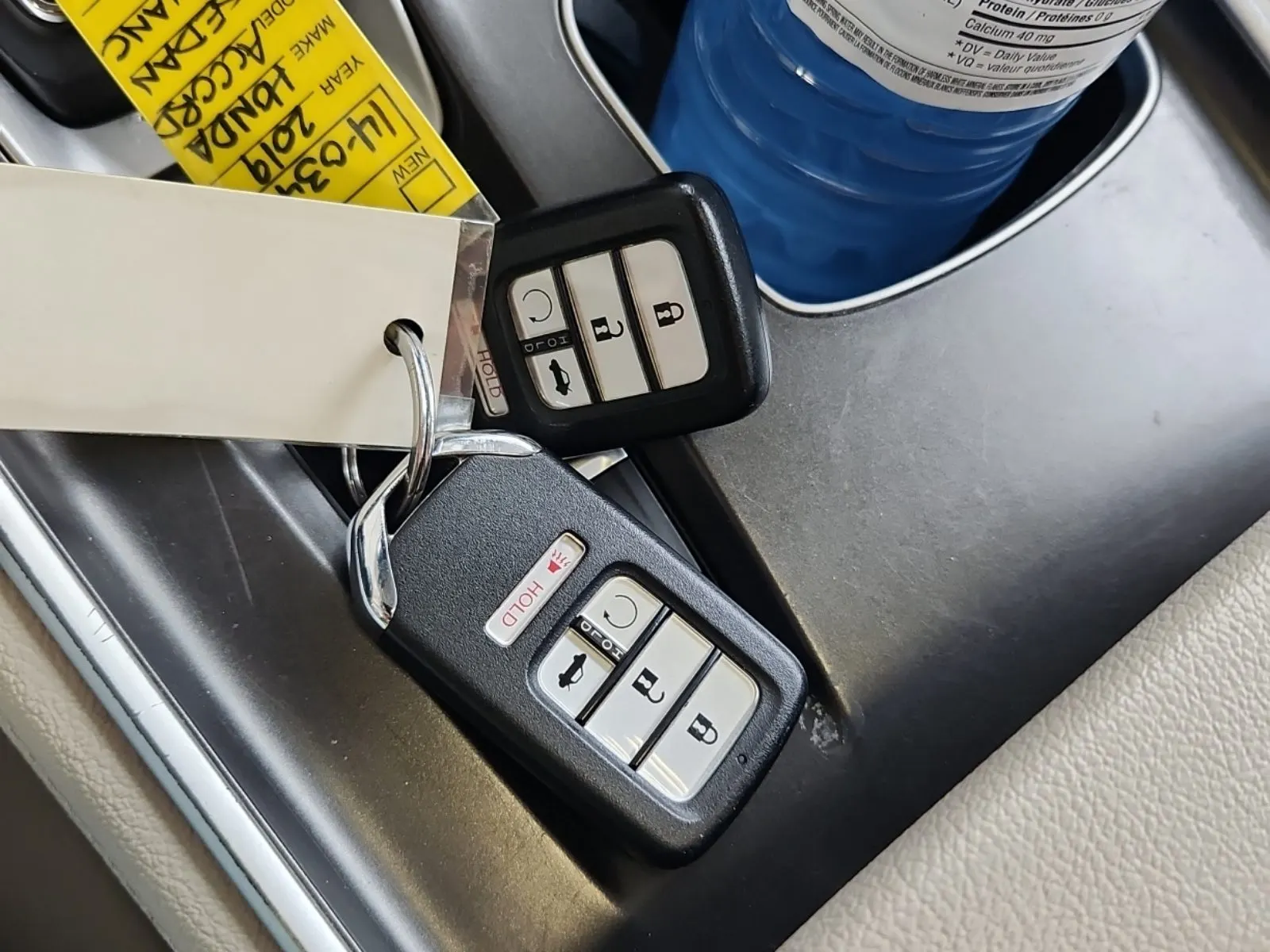 Keys/Fobs/Manual Photo