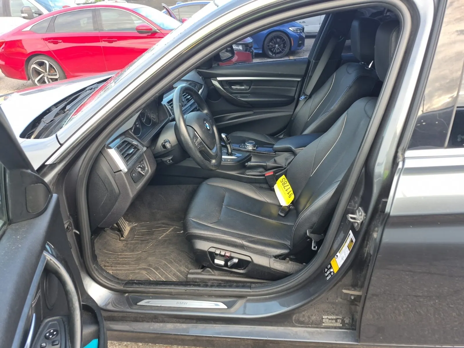 Front Interior Photo