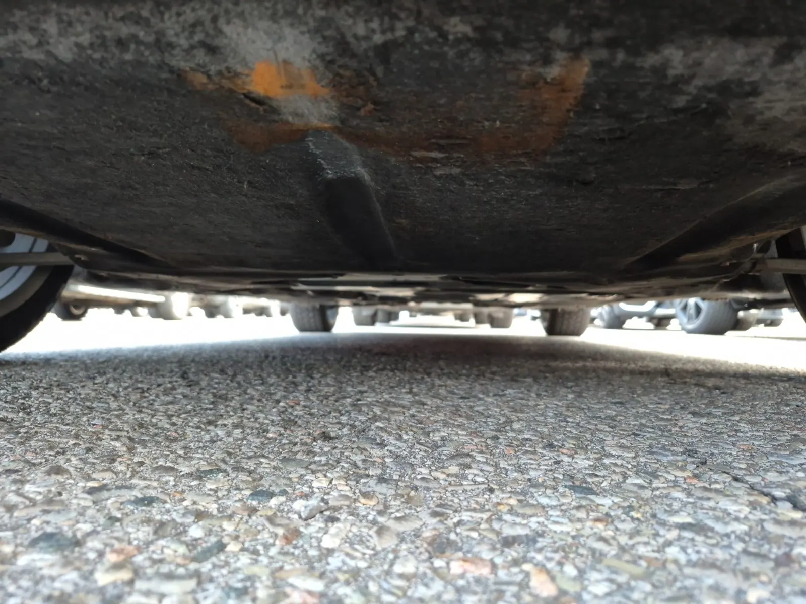 Undercarriage - Front Photo