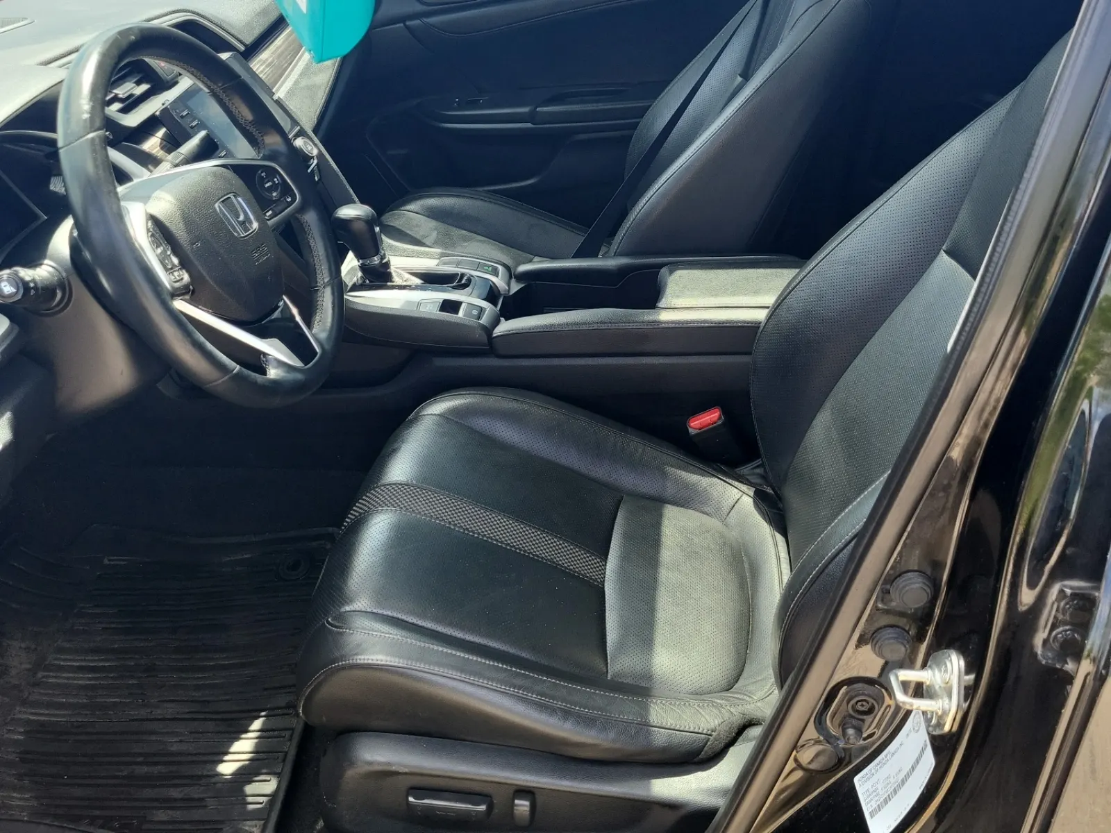 Front Interior Photo