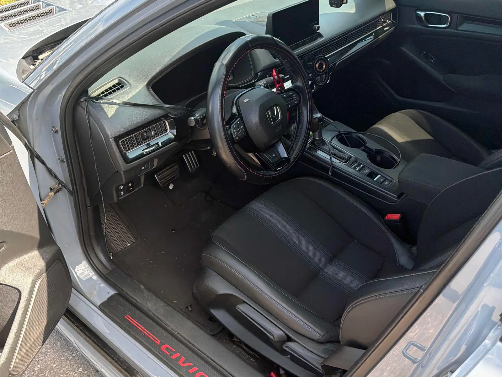 Interior driver side