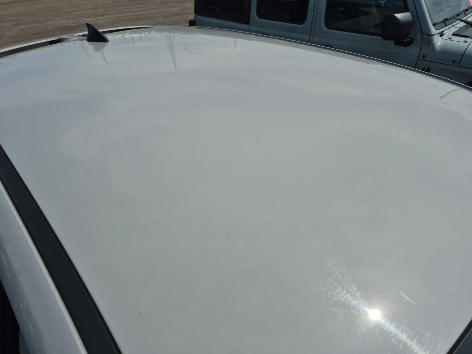 Exterior Roof Photo