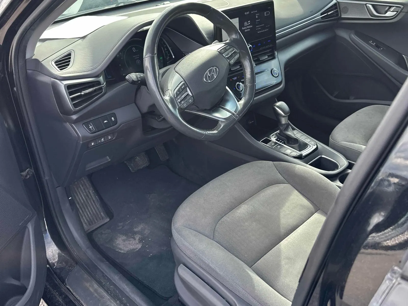 Interior driver side