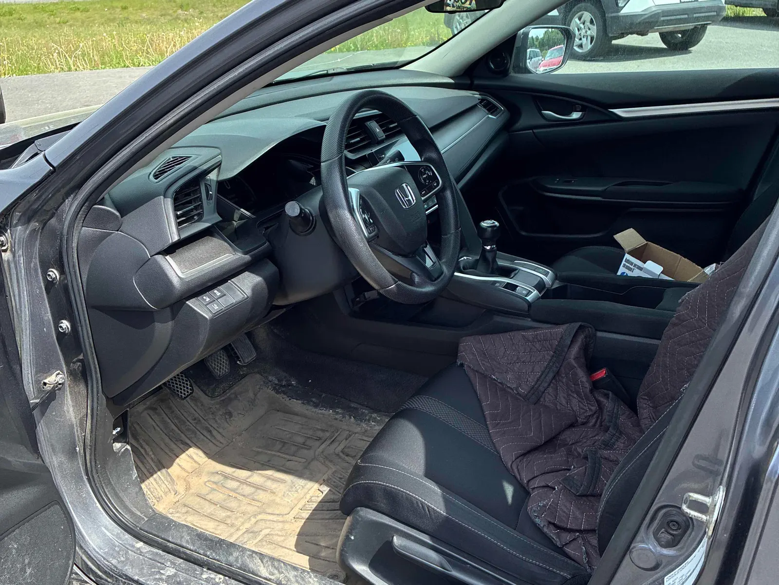 Interior driver side