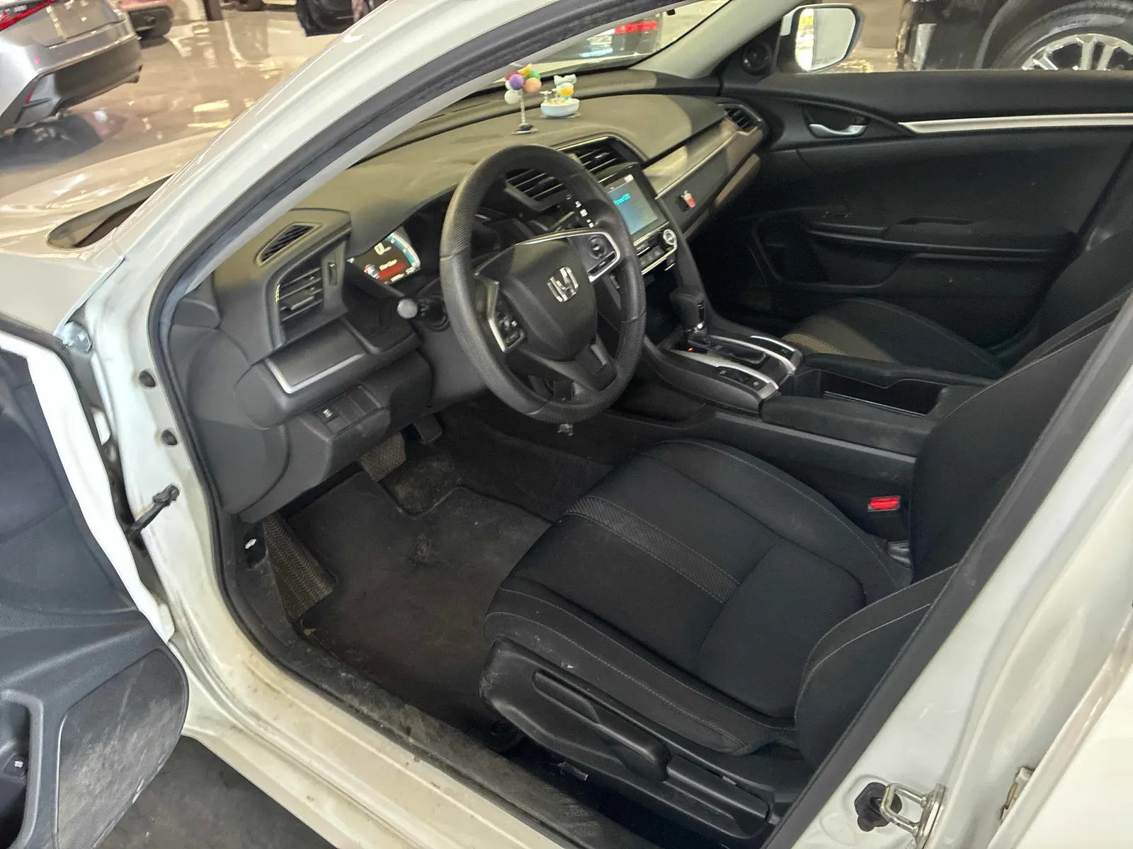 Interior driver side