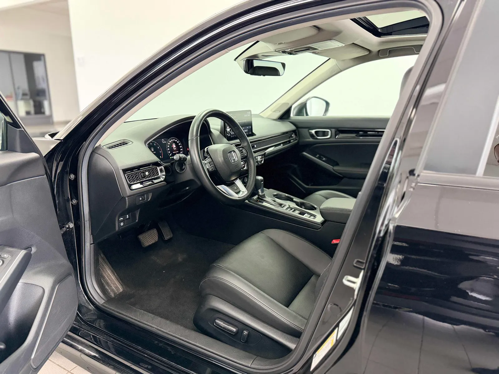Interior driver side